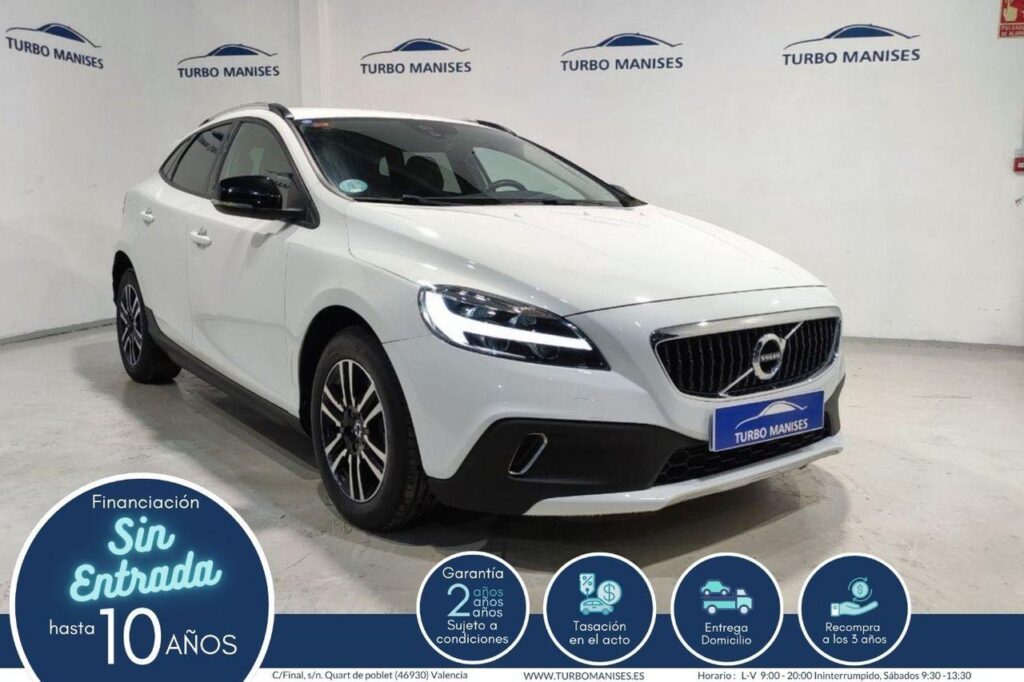 VOLVO V40 CROSS COUNTRY 2.0I T3 PLUS 152CV 5P